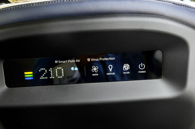 Infotainment System Image - 5275